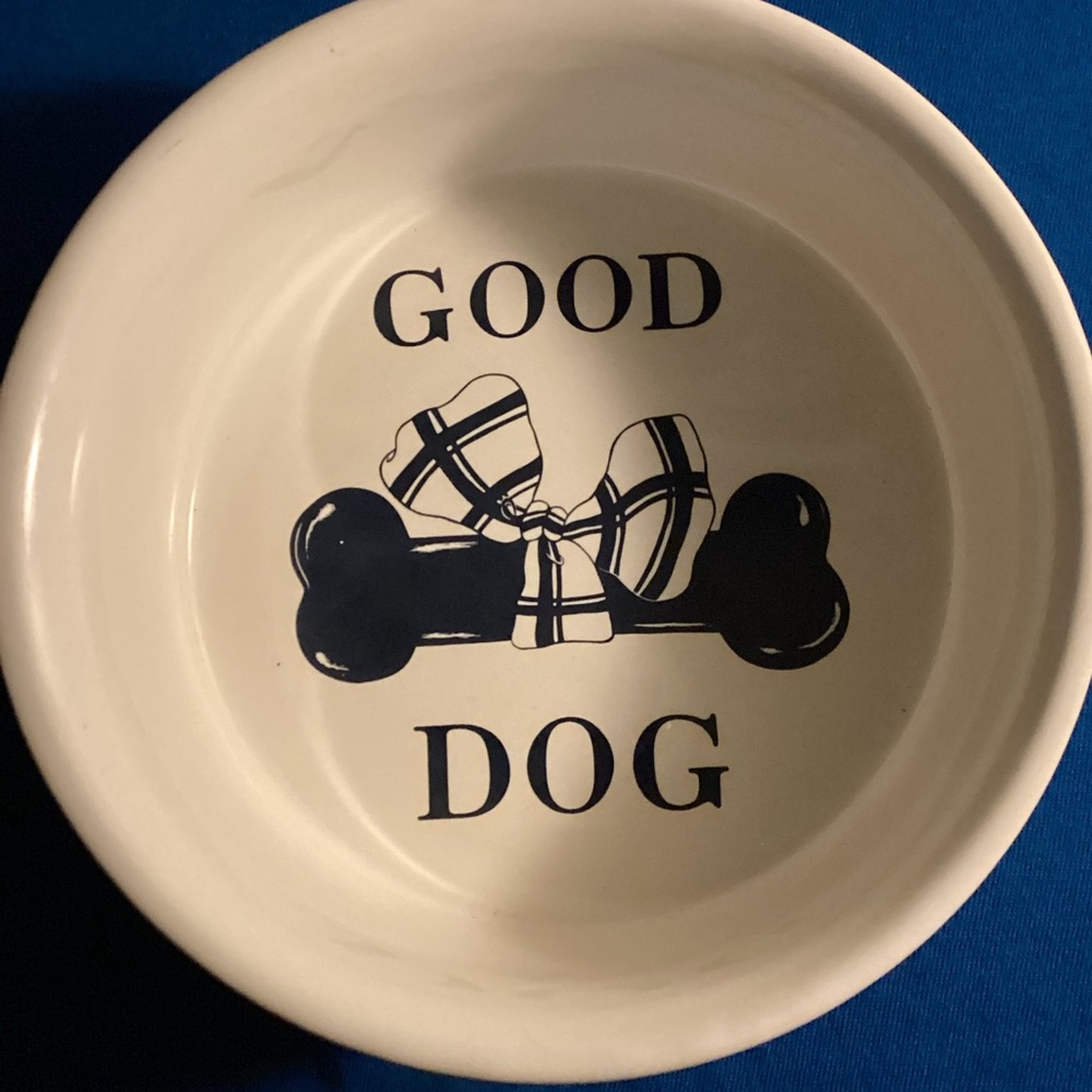 Vintage Curzon Ceramic Pet Food or Water Bowl